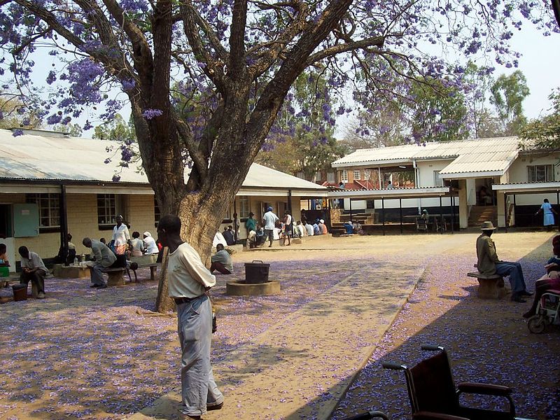 Photo of Karanda Mission Hospital central courtyard